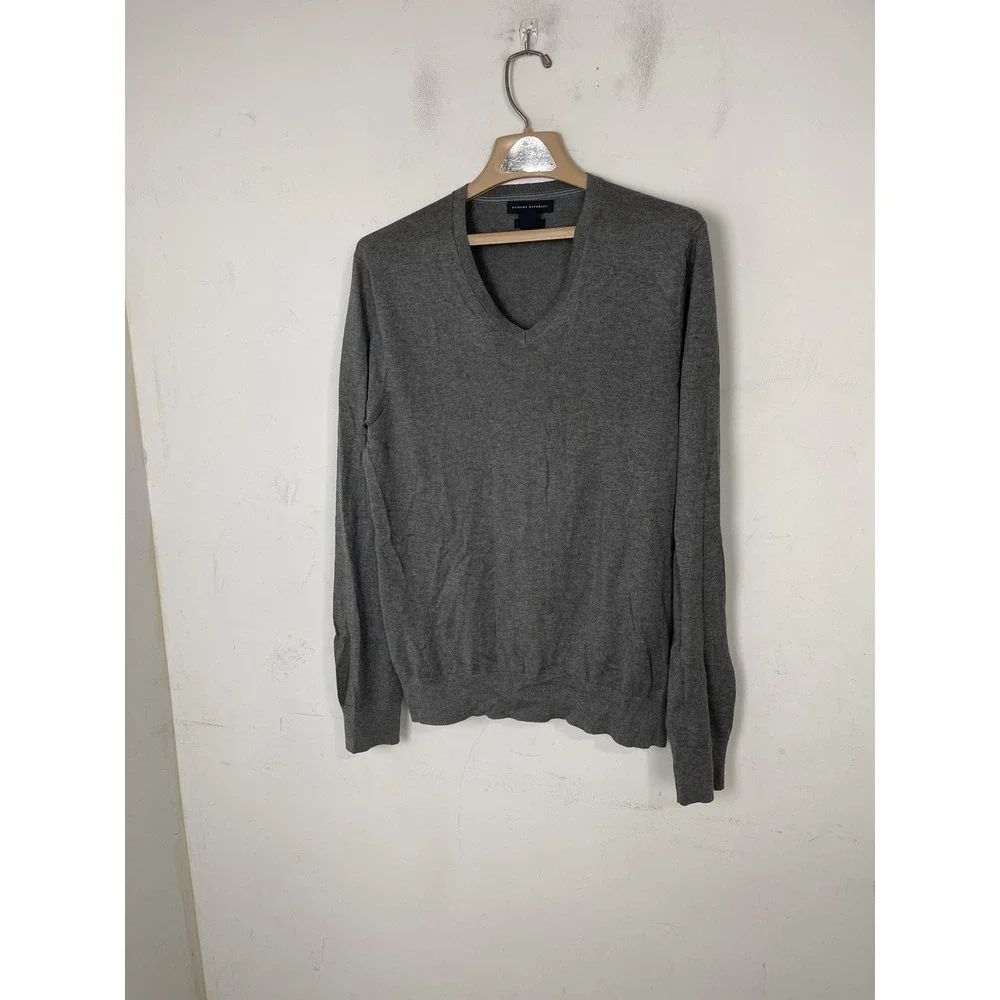 Banana Republic‎ Men's Gray V-Neck Sweater Size M Silk Cotton Cashmere Blend